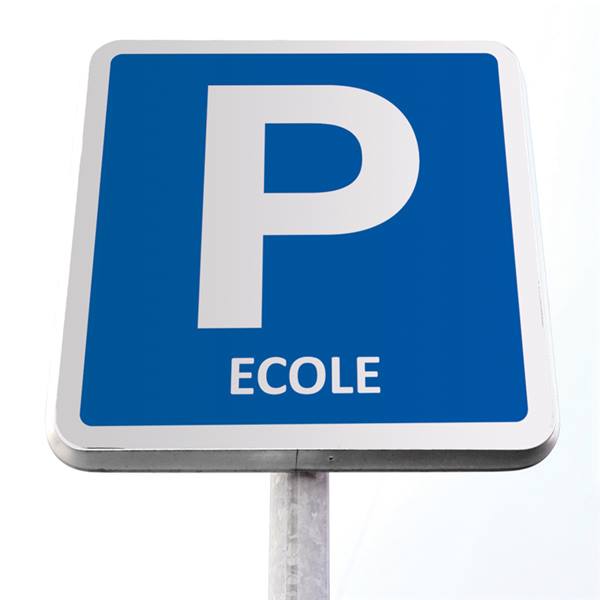 panneau de parking école