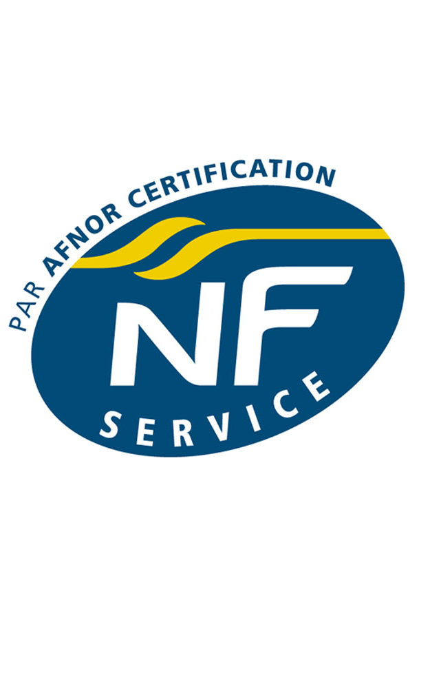 Certification NF Service indique que la réalisation du marquage au sol a été faite en respectant des exigences. 